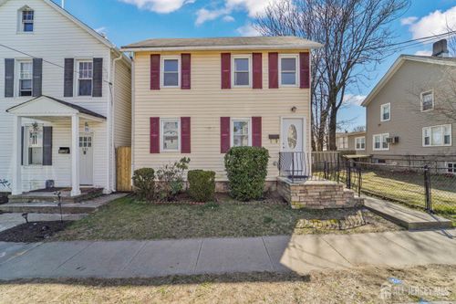 133 Augusta St, South Amboy, NJ, 08879-1704 | Card Image
