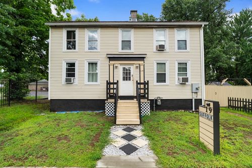19 Suffolk St, Springfield, MA, 01109-2822 | Card Image