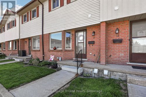 11-1135 Nellis Street, Woodstock (Woodstock - North), ON, N4T1P7 | Card Image