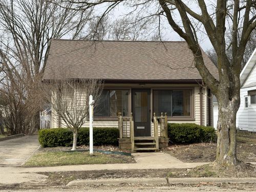 1110 E North St, Jackson, MI, 49202-3463 | Card Image