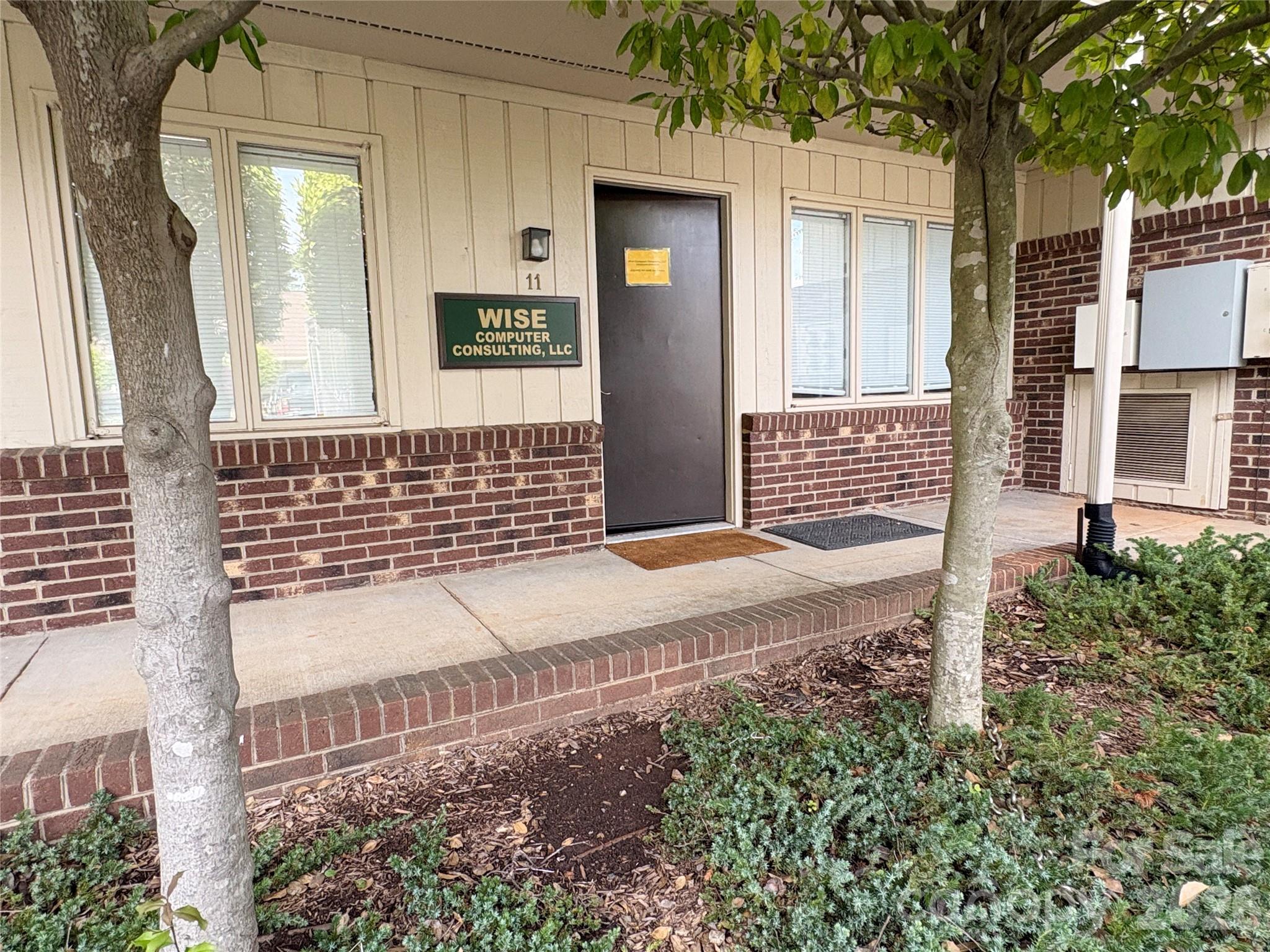 4371 Charlotte Hwy, Lake Wylie, SC 29710
