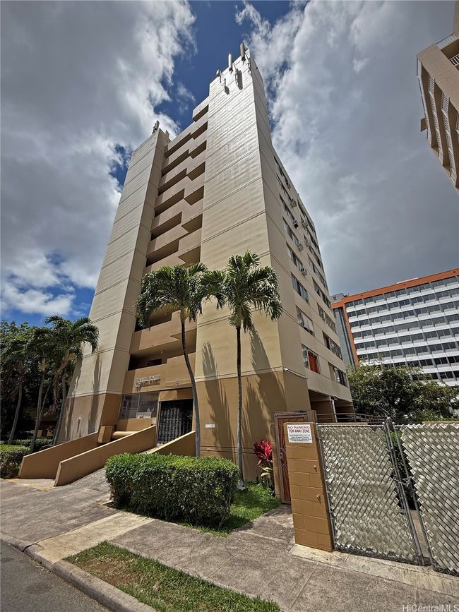 APT-404 - 1617 Clark St, Condo with 1 bedrooms, 1 bathrooms and null parking in Honolulu HI | Image 17