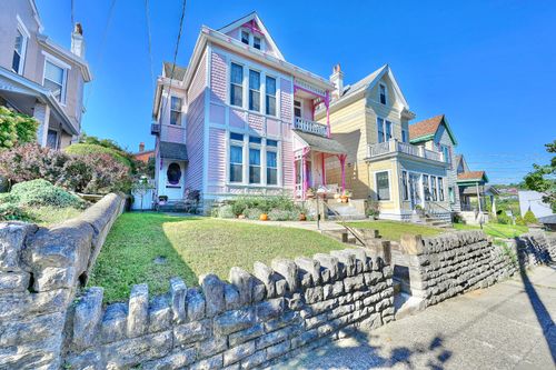 220 Berry Ave, Bellevue, KY, 41073-1119 | Card Image