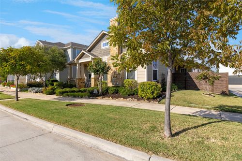 6025 Kessler Dr, North Richland Hills, TX, 76180-2014 | Card Image