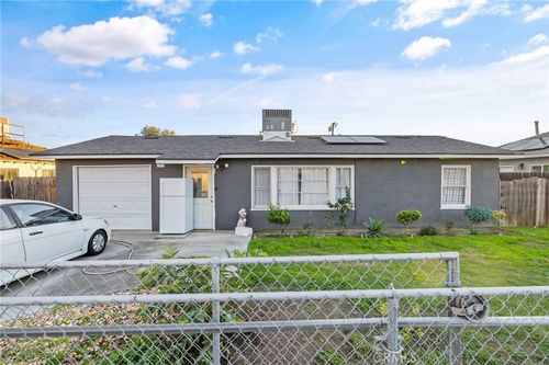 821 Lincoln St, Hanford, CA, 93230-5649 | Card Image