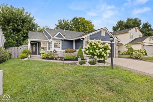 11034 Amburg Ct, Indianapolis, IN, 46235-9753 | Card Image