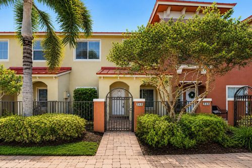 340 Lake Monterey Cir, Boynton Beach, FL, 33426-8444 | Card Image