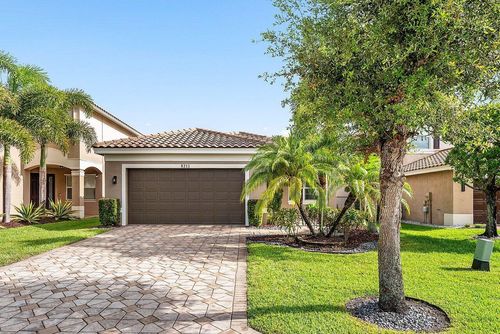 8211 Half Dome Ct, Boynton Beach, FL, 33473-5032 | Card Image