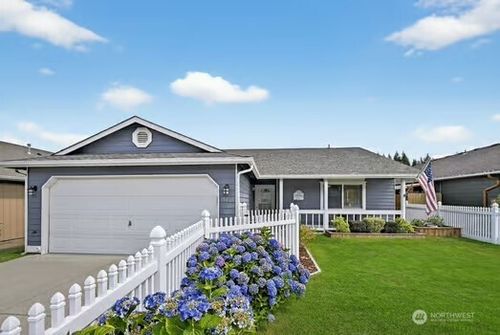 19405 45th Dr Ne, Arlington, WA, 98223-4758 | Card Image