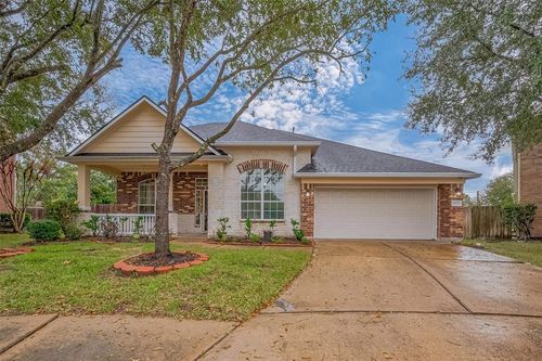 10714 Barker Lake Ct, Cypress, TX, 77433-2255 | Card Image