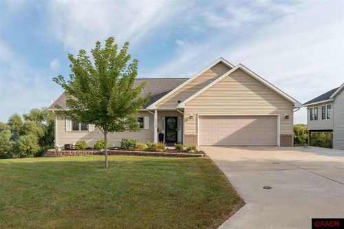 1008 W Court St, Belle Plaine, MN, 56011-1030 | Card Image