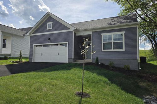 7355 King'S Pointe Dr, Radford, VA, 24141 | Card Image