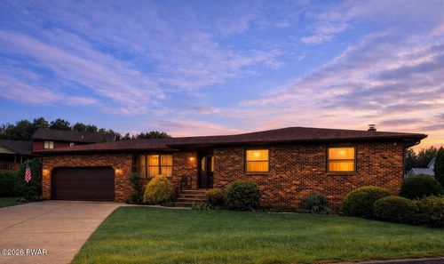 19 Marion Cir, Olyphant, PA, 18447-2229 | Card Image