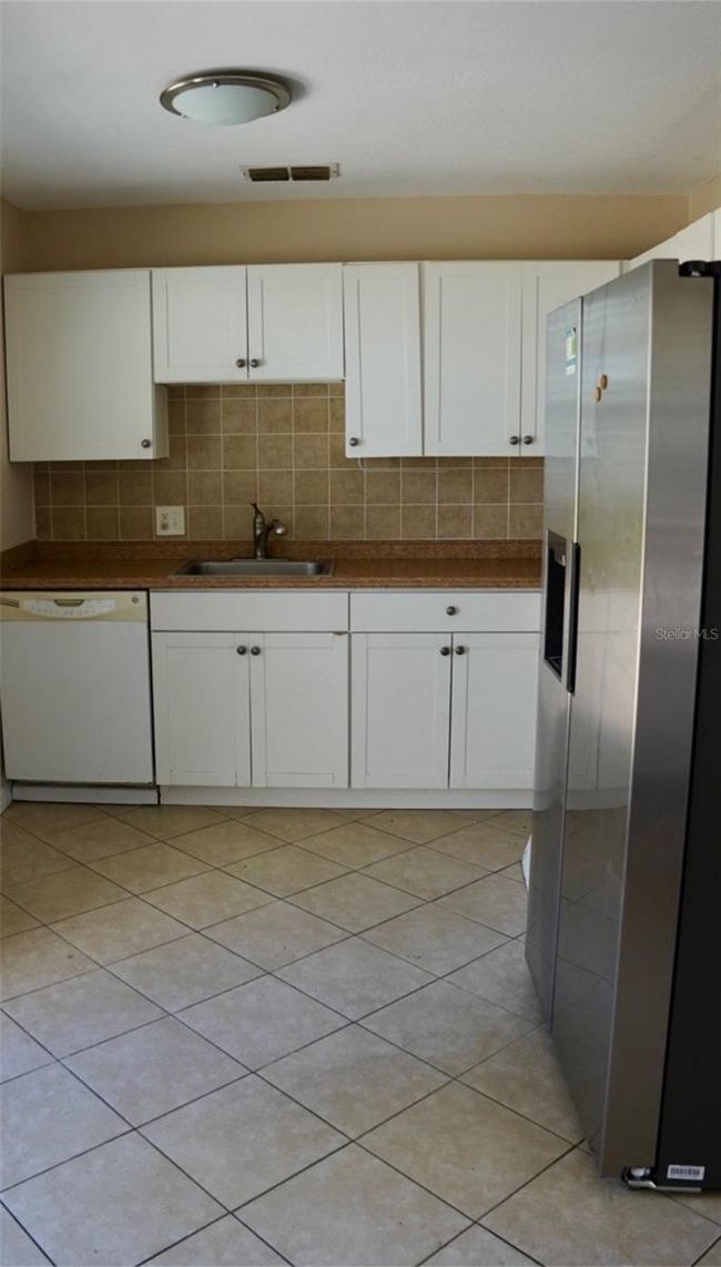 74 Garrison Ln, House other with 3 bedrooms, 2 bathrooms and null parking in FROSTPROOF FL | Image 5