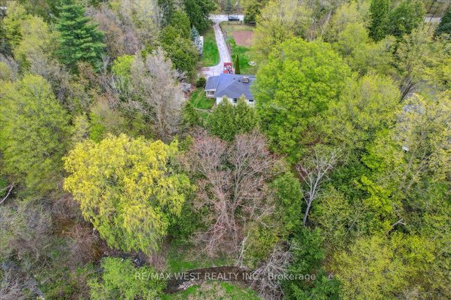 11988 6 Th Line, House other with 3 bedrooms, 2 bathrooms and 8 parking in Limehouse ON | Image 14