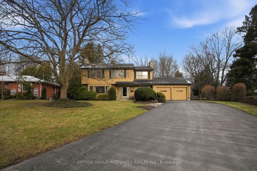 18 Ruskin Court, London North, ON, N6G1S8 | Card Image