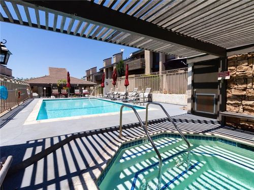 unit-110-2298 Rose Ave, Signal Hill, CA, 90755-3746 | Card Image