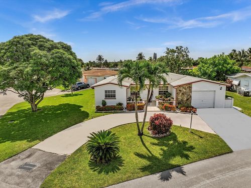 4220 Nw 49th Ave, Lauderdale Lakes, FL, 33319-4628 | Card Image