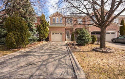168 Twin Pines Cres, Brampton, ON, L7A1N2 | Card Image