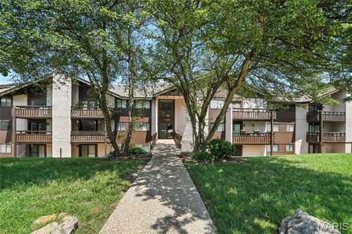apt-202-1400 Heritage Lndg, Saint Charles, MO, 63303-6159 | Card Image