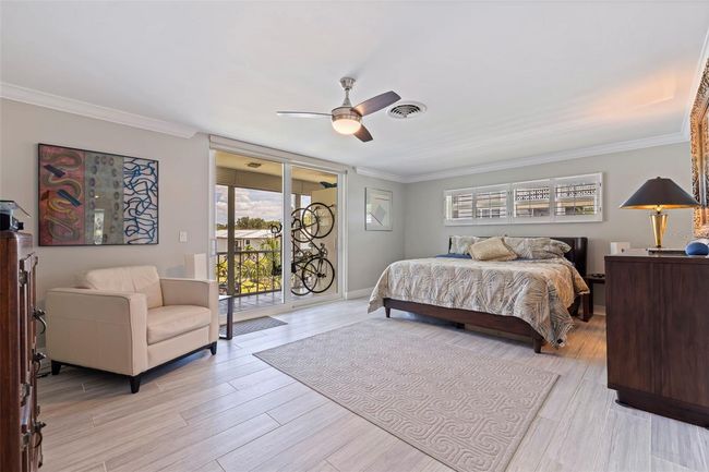 UNIT-6 - 1060 N Shore Dr Ne, Condo with 2 bedrooms, 2 bathrooms and null parking in ST PETERSBURG FL | Image 37