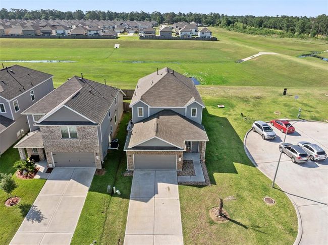 Cul-de-sac, plenty of parking on right side of home. | Image 4