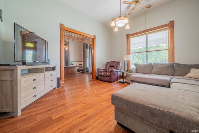 521 S Riverside Dr, House other with 3 bedrooms, 2 bathrooms and null parking in Winamac IN | Image 6