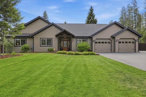851 Thomas Ln, Newport, WA, 99156-5452 | Card Image
