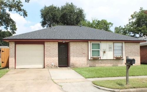 1423 Kappa St, Pasadena, TX, 77504-3922 | Card Image
