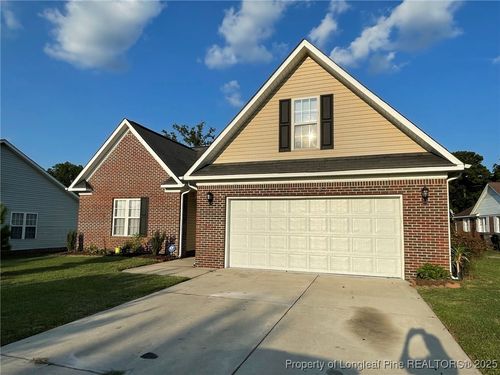 2231 Flanagan Pl, Fayetteville, NC, 28304-0558 | Card Image