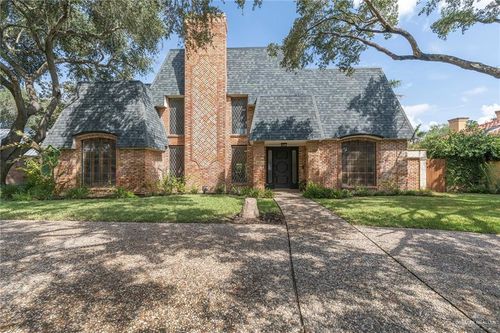 111 E Augusta Square S, McAllen, TX, 78503 | Card Image