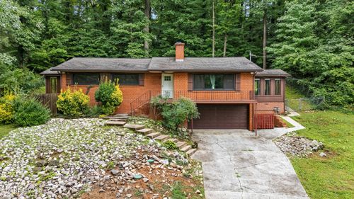 26182528 Shaler Lane, Knoxville, TN, 37920 | Card Image