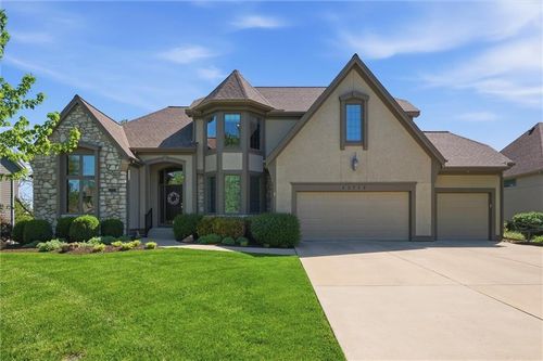 12713 Century St, Overland Park, KS, 66213-2292 | Card Image
