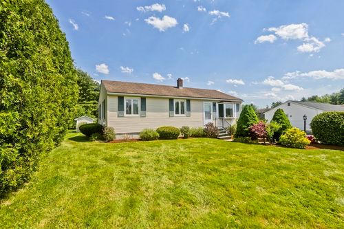 25 Ballard St, Easthampton, MA, 01027-1003 | Card Image