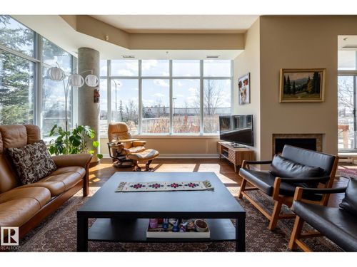 2504 109 St Nw, Edmonton, AB, T6J2H3 | Card Image