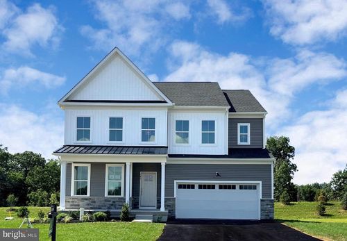 140 Steiner Way, Perkiomenville, PA, 18074-8700 | Card Image