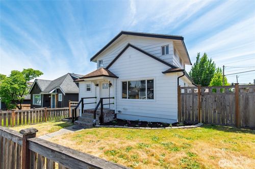 1231 4th Street, Bremerton, WA, 98337 | Card Image
