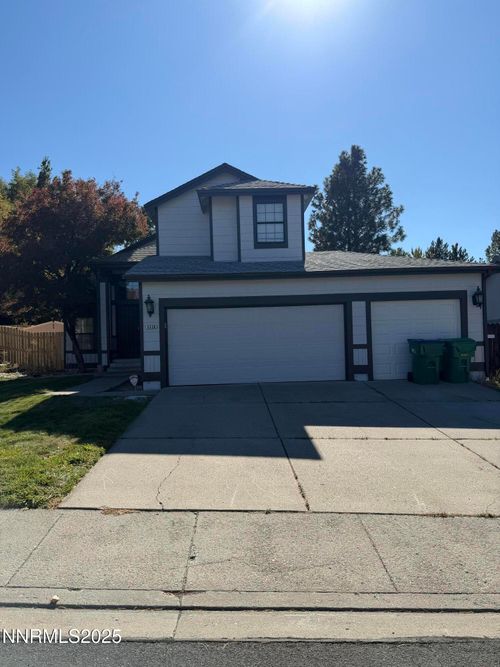 5330 Windwood Ln, Reno, NV, 89523-1842 | Card Image