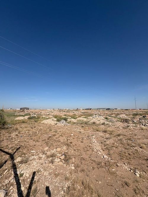2089 Private Rd, Midland, TX, 79705 | Card Image