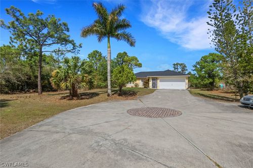 2845 39th Ave Ne, Naples, FL, 34120-1440 | Card Image