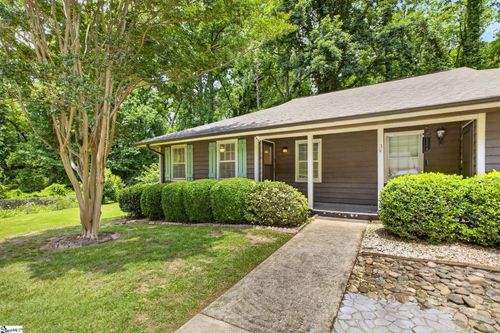 36 Oakwood Dr, Greenville, SC, 29609-3276 | Card Image