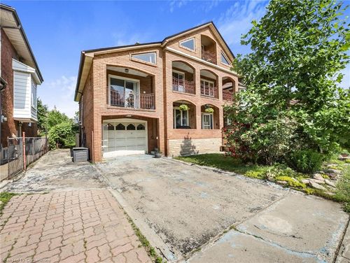 64 Kensington Ave S, Hamilton, ON, L8M3H2 | Card Image
