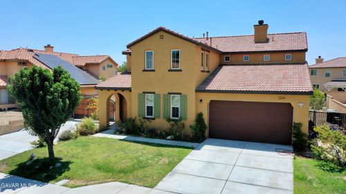 2234 Avenida Del Mar, Lancaster, CA, 93535-2962 | Card Image