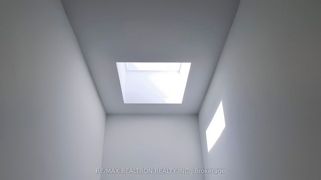 92 Walpole Ave, House attached with 2 bedrooms, 1 bathrooms and null parking in Toronto ON | Image 19