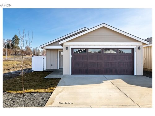 985 Tinley St, Stanfield, OR, 97875-4665 | Card Image