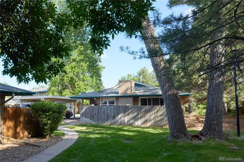 8713 E Roundtree Ave, Greenwood Village, CO, 80111-5101 | Card Image