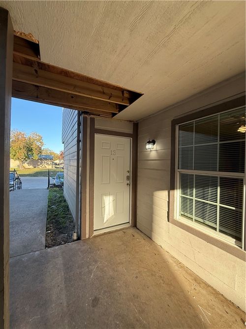 apt-11-2000 Kazmeier Plz, Bryan, TX, 77802-3435 | Card Image