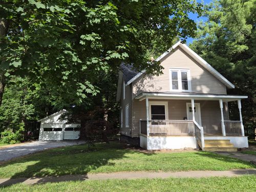 317 N Grant Ave, Three Rivers, MI, 49093-2259 | Card Image