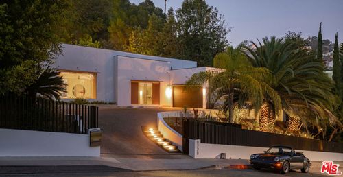 9229 Robin Dr, Los Angeles, CA, 90069-1146 | Card Image
