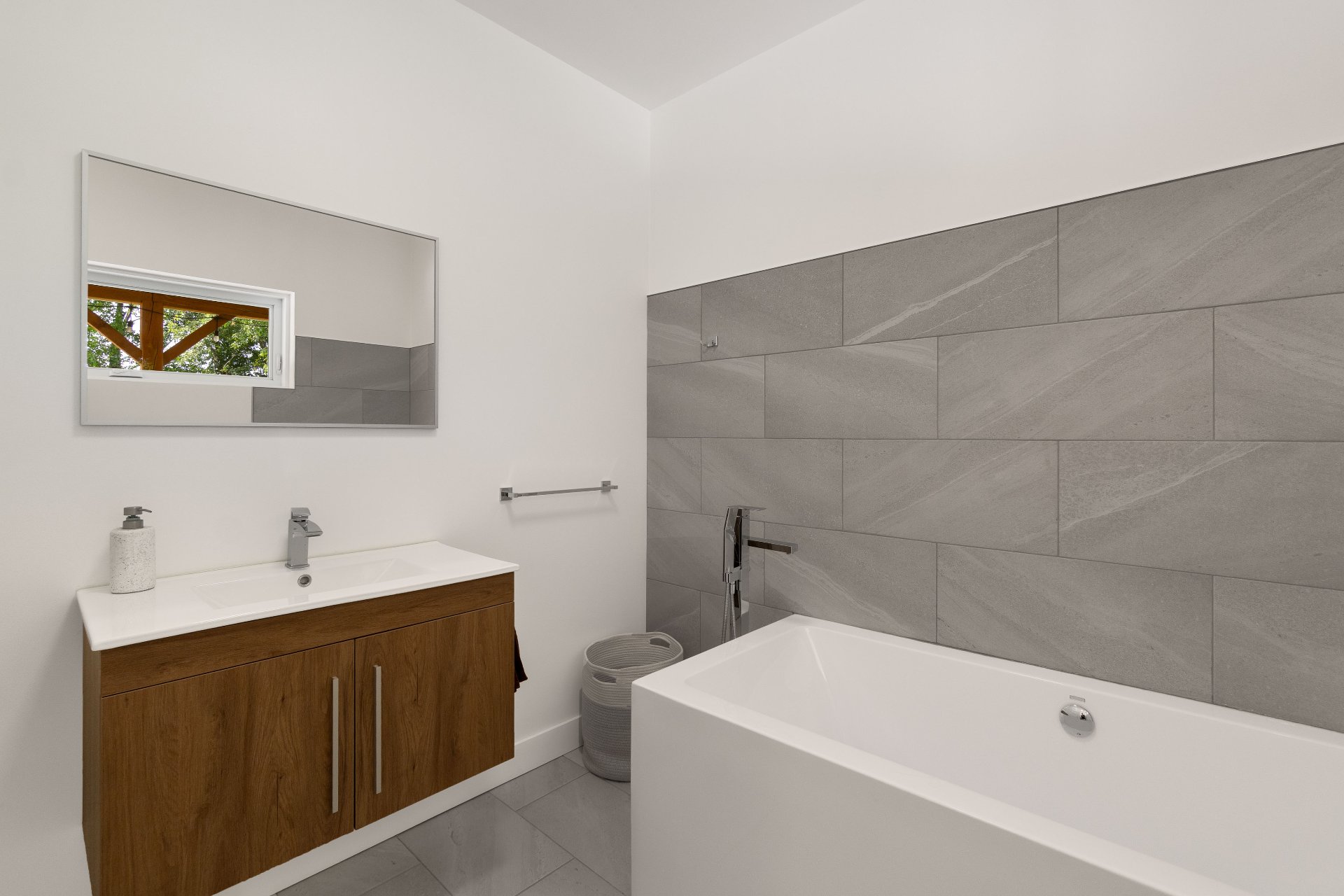 Residential in Sherbrooke (Brompton/Rock Forest/Saint-Élie/Deauvi 2